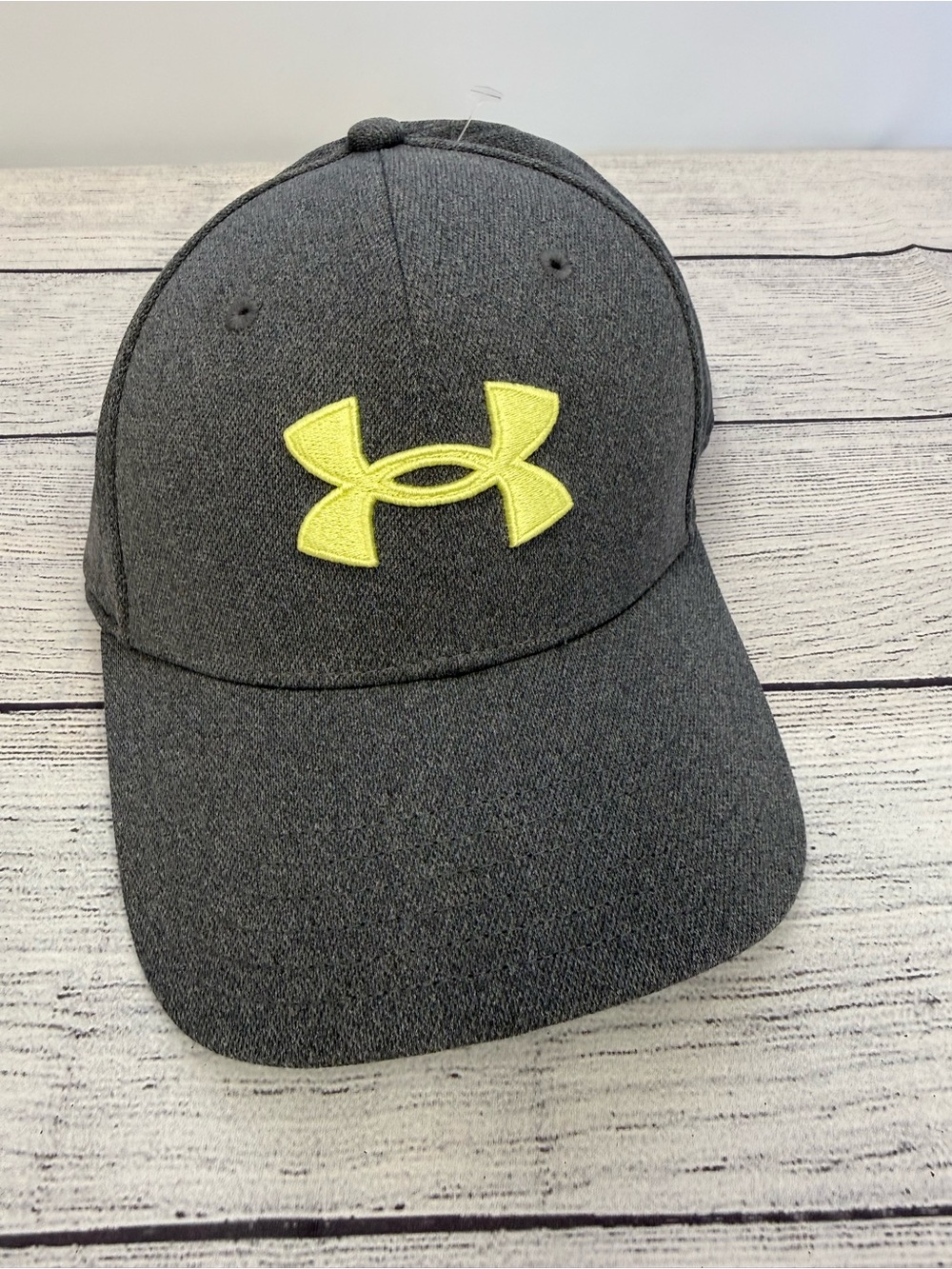 Under Armour Mens Dark Gray Cap with Neon Yellow Logo